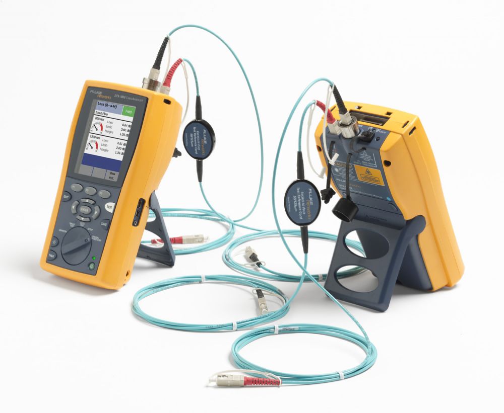 Fluke dtx. Fluke DTX-1800. Fluke кабельный тестер Networks. Флюк DTX 1200. DTX-1800.